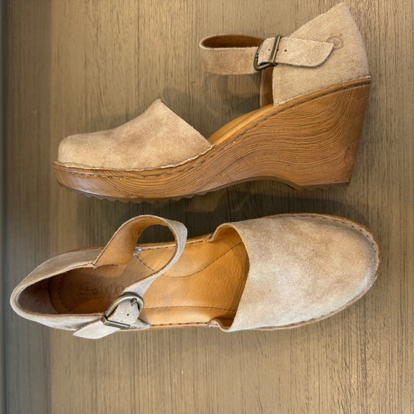 Born Shoes - Born Women 9 M Gray Taupe Suede Wedge Heel Sandals Ankle Strap Mary Jane Shoes